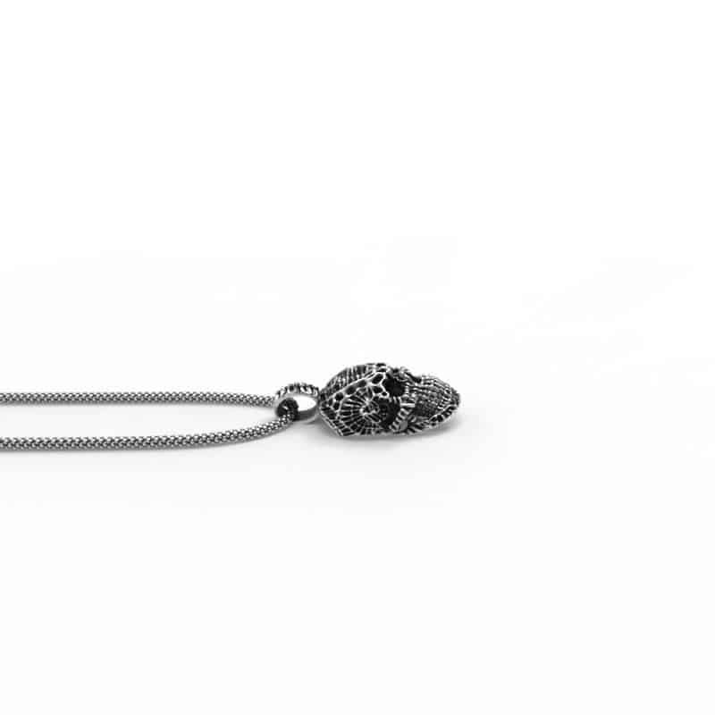 Ciondolo teschio in argento sterling: gioielli con corona reale